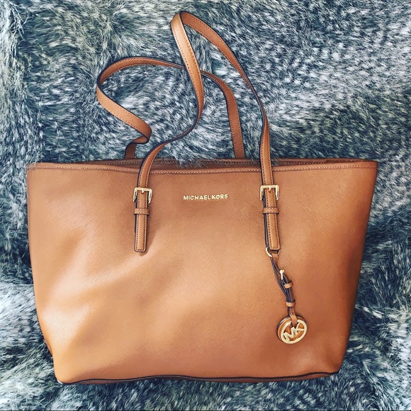 MICHAEL KORS MD MULTI FUNCTION LEATHER TOTE